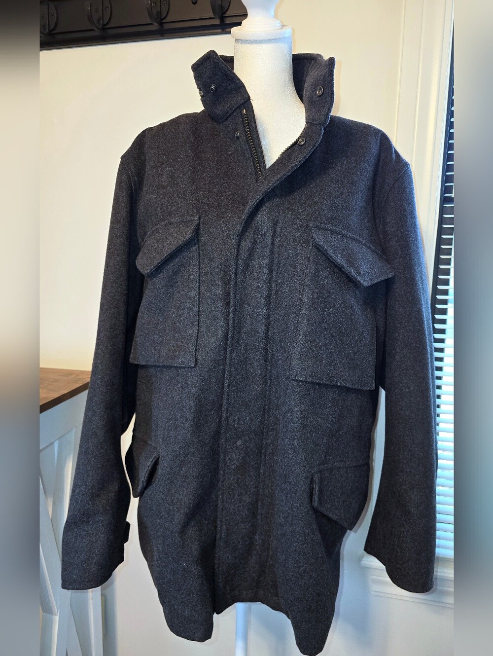 Banana Republic Holiday 2002 Holiday 02/HOL Women's Wool Jacket Size Small